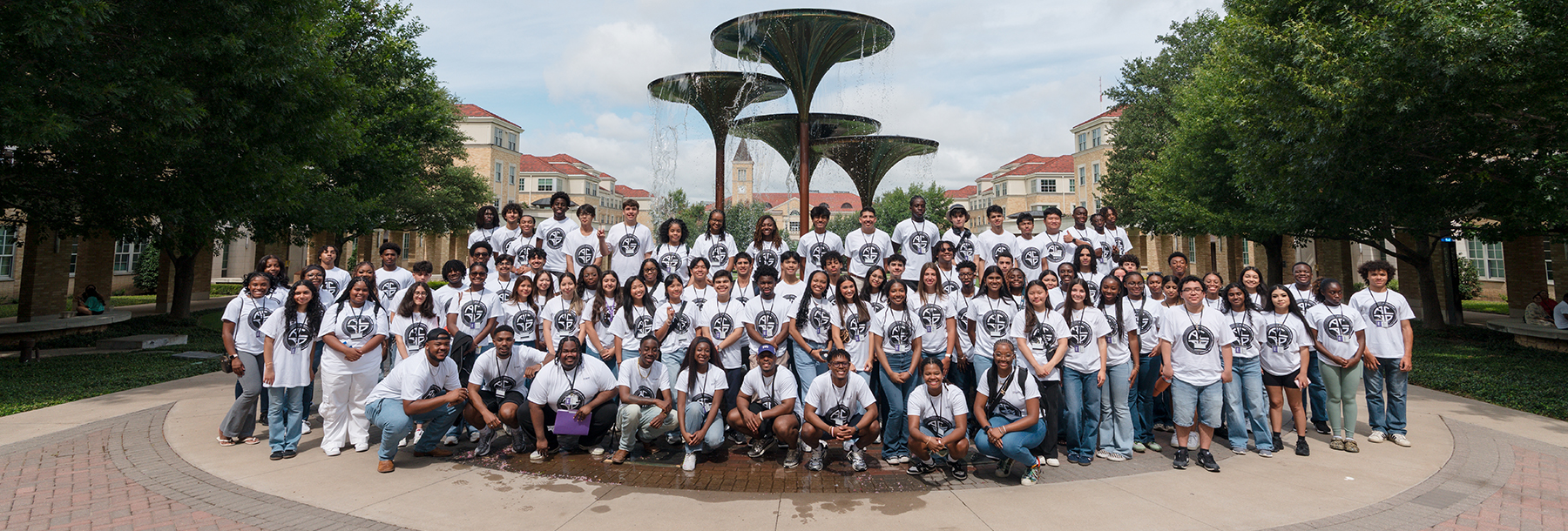 Section Image: ACAP group at Frog Fountain 